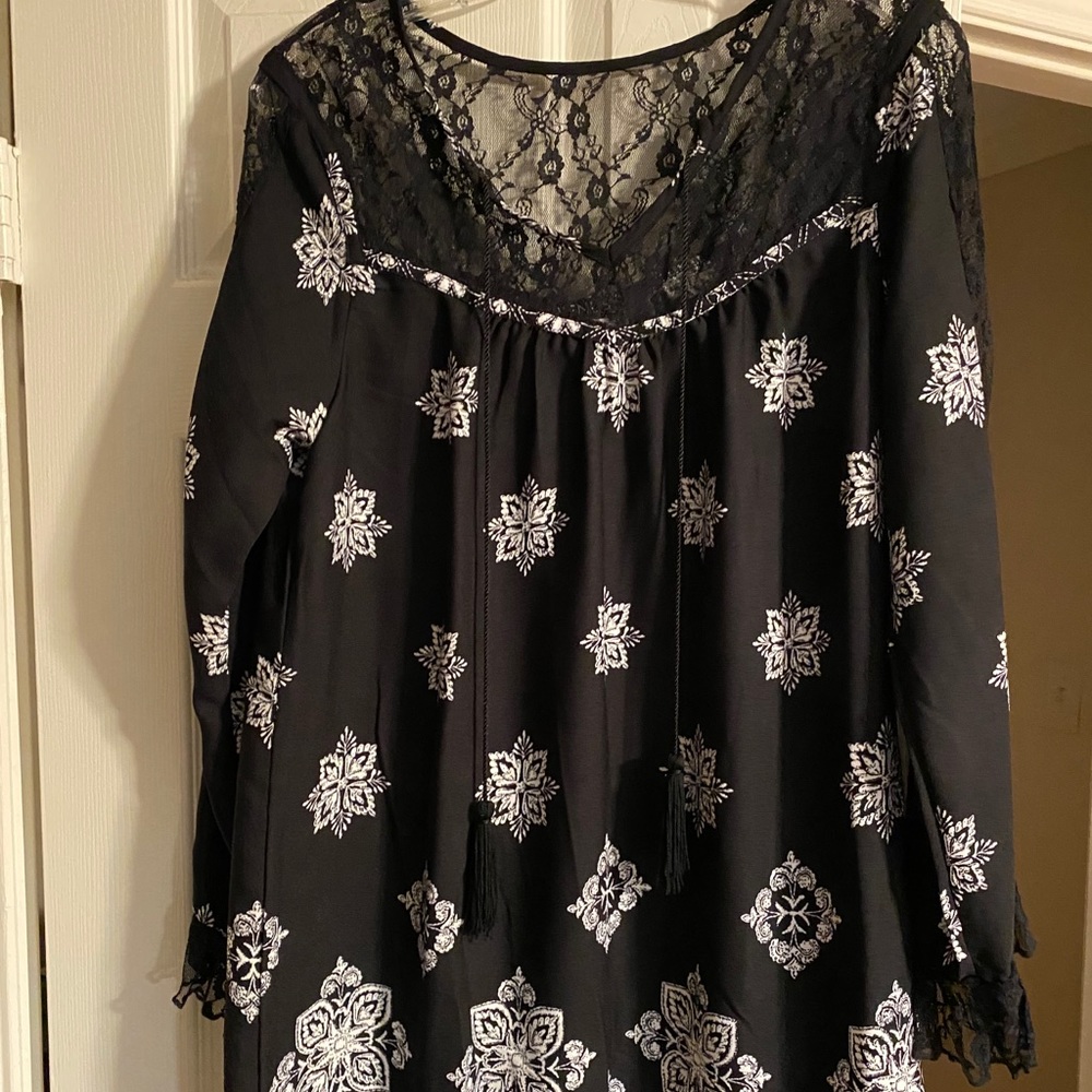 Black and white dress